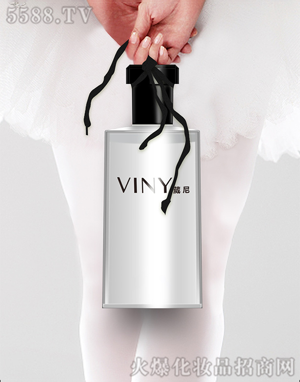 �V�݃�������Ƽ����޹�˾�����᷼�A��Ů¶