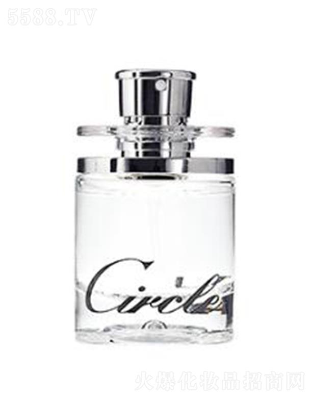 �V����ѩ�ٻ��yƷ���޹�˾�����D�ń�(d��ng)��ʿ��ˮ