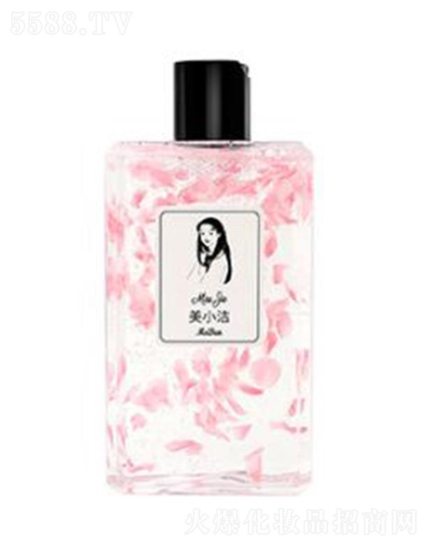 �V����ѩ�ٻ��yƷ���޹�˾�����D��С������̝�(r��n)��ԡ¶