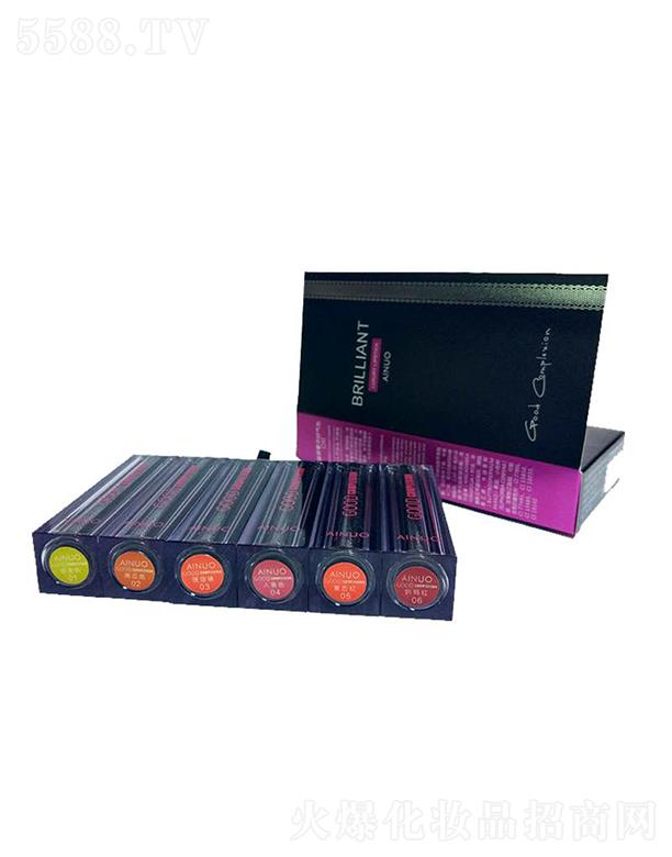 �Ռ��мΌ����û������޹�˾����(��i)�Z�����A�Ú�ɫ�ڼt