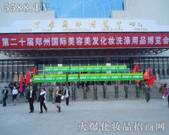 ���f����܊���������R�����