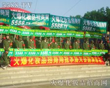 �����V��(xi��)��һ��(g��)��һ��(g��)���ƏV��ƪ��