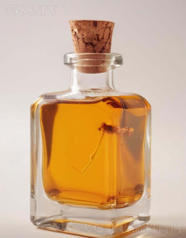 ������ж�y��