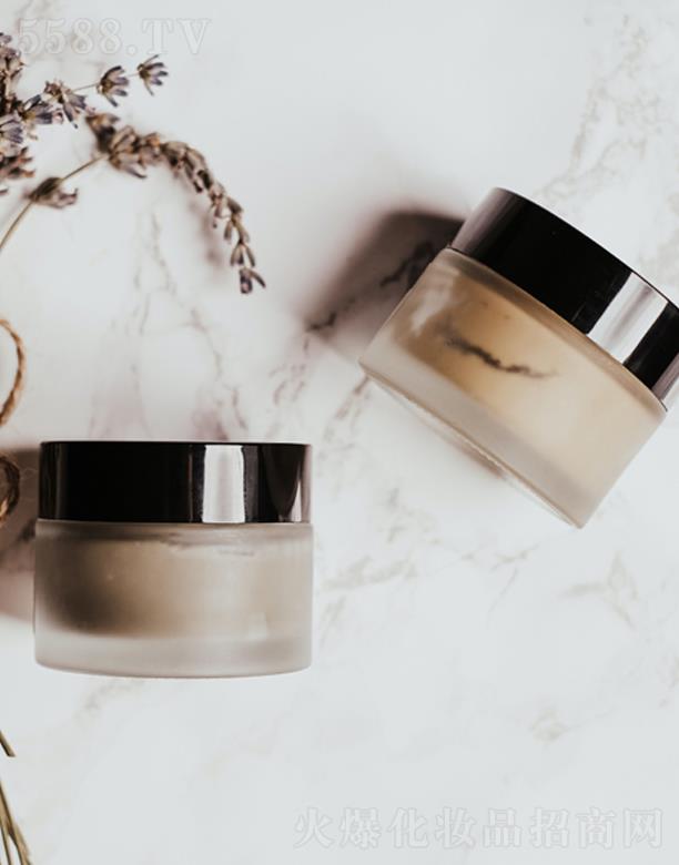 �H���۵�˪