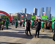 �𱬻��yƷ���̾W(w��ng)��Ӣ����ͦ�أ��w�S��