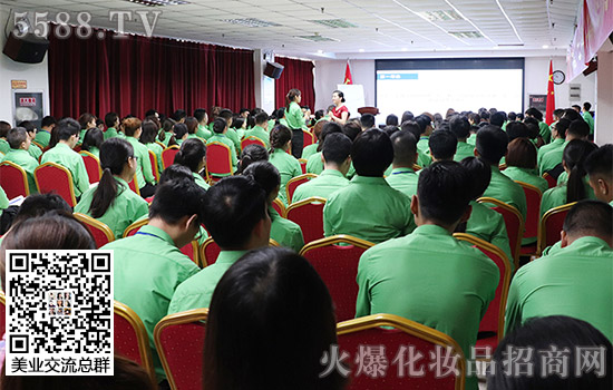 火爆網(wǎng)“職場商務(wù)禮儀操作實務(wù)”訓(xùn)練營 火爆網(wǎng)“職場商務(wù)禮儀操作實務(wù)”訓(xùn)練營