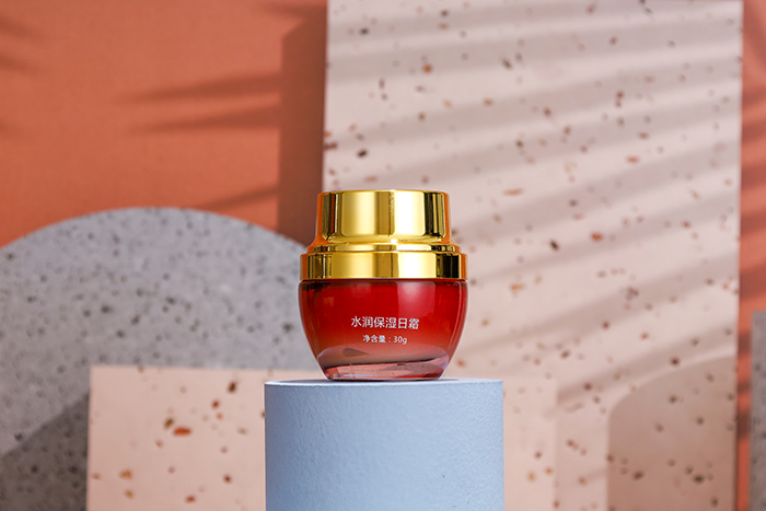 ����ˮ��(r��n)������˪