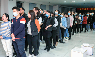 �¾��𱬾W(w��ng)����18����