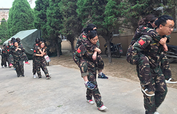 活在當(dāng)下，珍惜當(dāng)下，愛(ài)在當(dāng)下