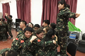 障礙與失敗都將被打??！永不言退，我們是最好的團(tuán)隊(duì)！