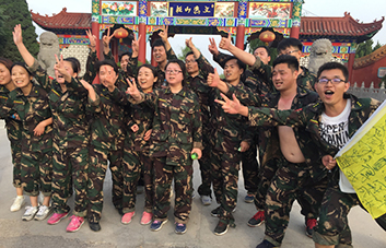 個(gè)人的力量再大也是小，團(tuán)隊(duì)的力量再小也是大！