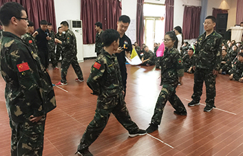 當(dāng)滿(mǎn)腦子里全是目標(biāo)時(shí)，只剩下方法和行動(dòng)！